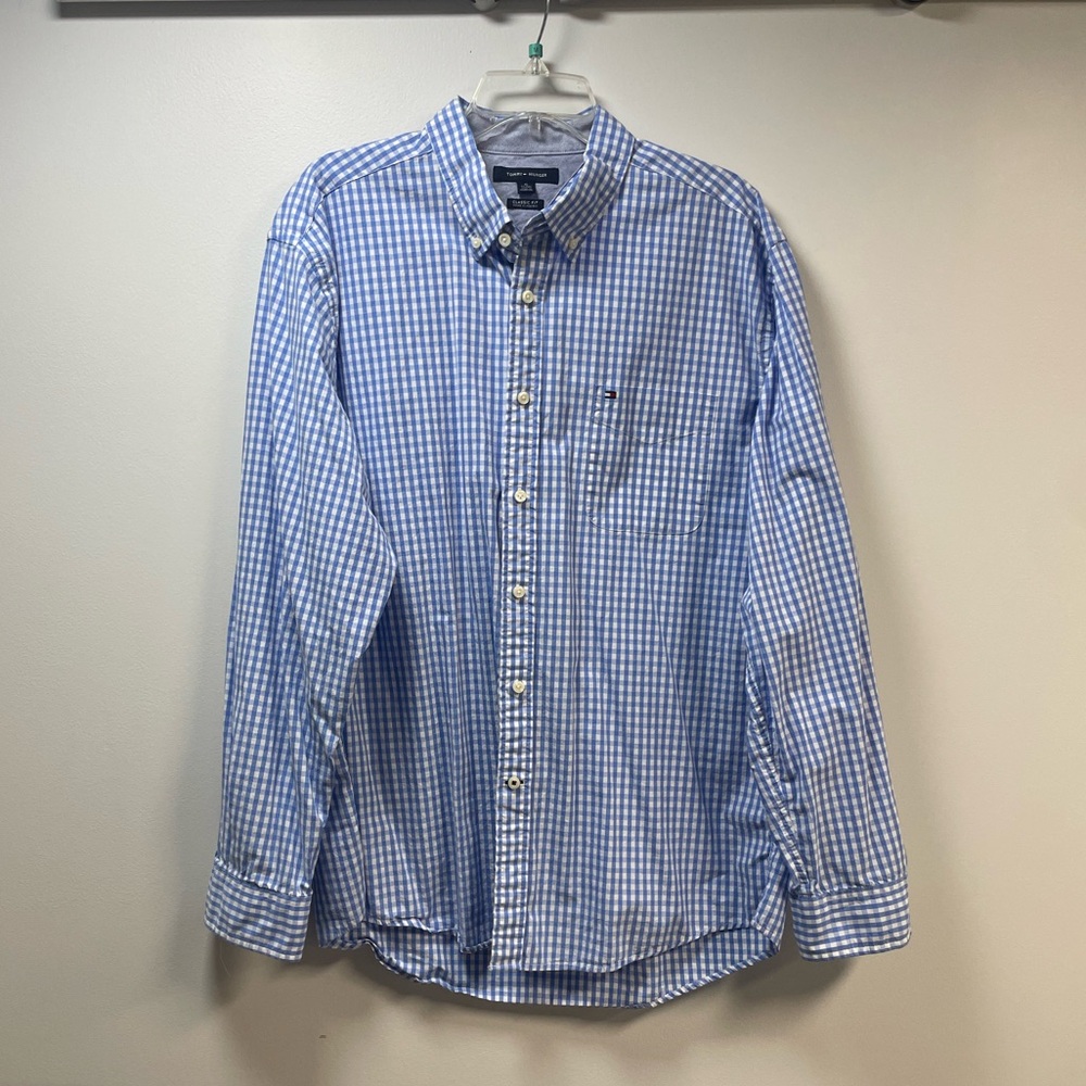 Tommy Hilfiger Classic Fit XL Men's Blue and White Checkered Long Sleeve Shirt